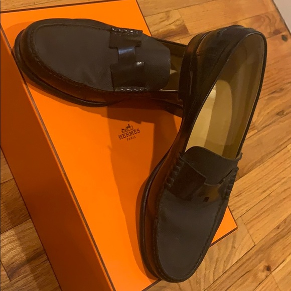 HERMES Authentic Shoes - Picture 3 of 7